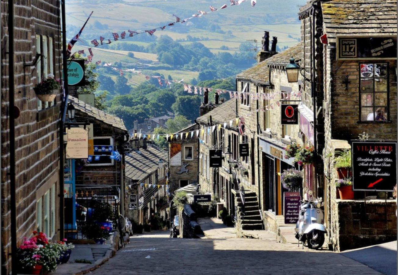 Prince St Cottage - Haworth - Sleeps 4 Buitenkant foto