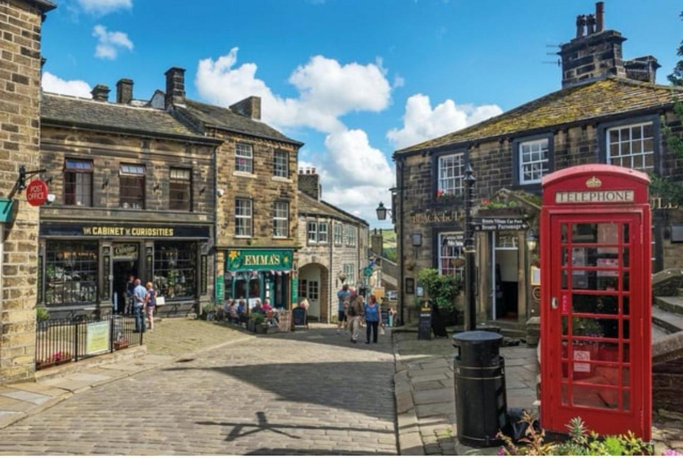 Prince St Cottage - Haworth - Sleeps 4 Buitenkant foto