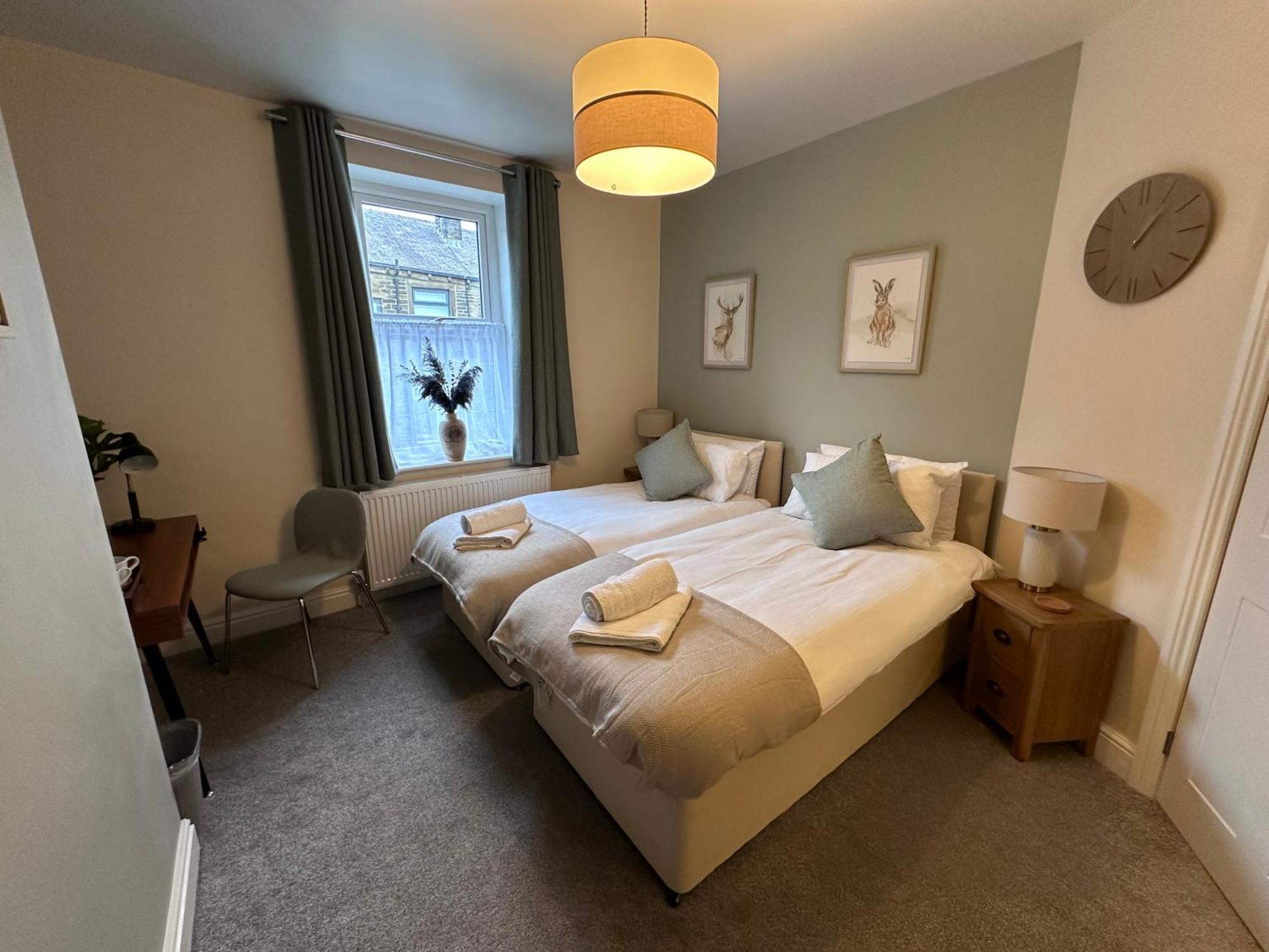 Prince St Cottage - Haworth - Sleeps 4 Buitenkant foto